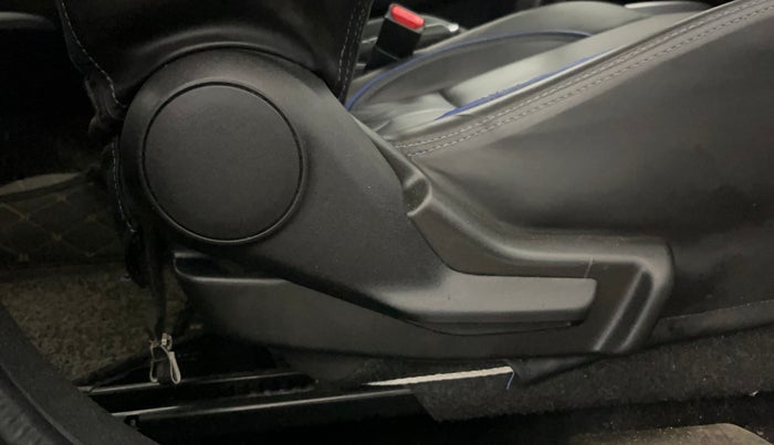 2021 Maruti Baleno DELTA PETROL 1.2, Petrol, Manual, 36,428 km, Driver Side Adjustment Panel