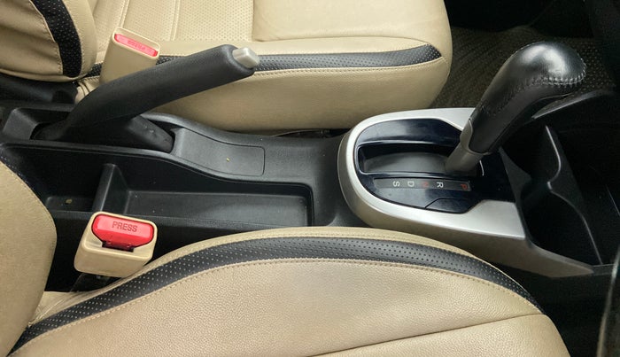 2015 Honda Jazz 1.2L I-VTEC V AT, Petrol, Automatic, 51,895 km, Gear Lever