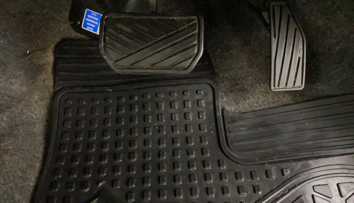 2018 Maruti Alto K10 VXI (O) AMT, Petrol, Automatic, 25,945 km, Pedals