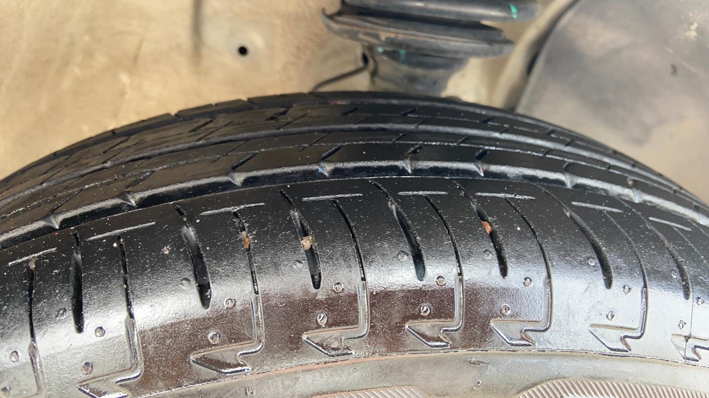 2024 Maruti IGNIS ALPHA 1.2, Petrol, Manual, 11,776 km, Right Front Tyre Tread
