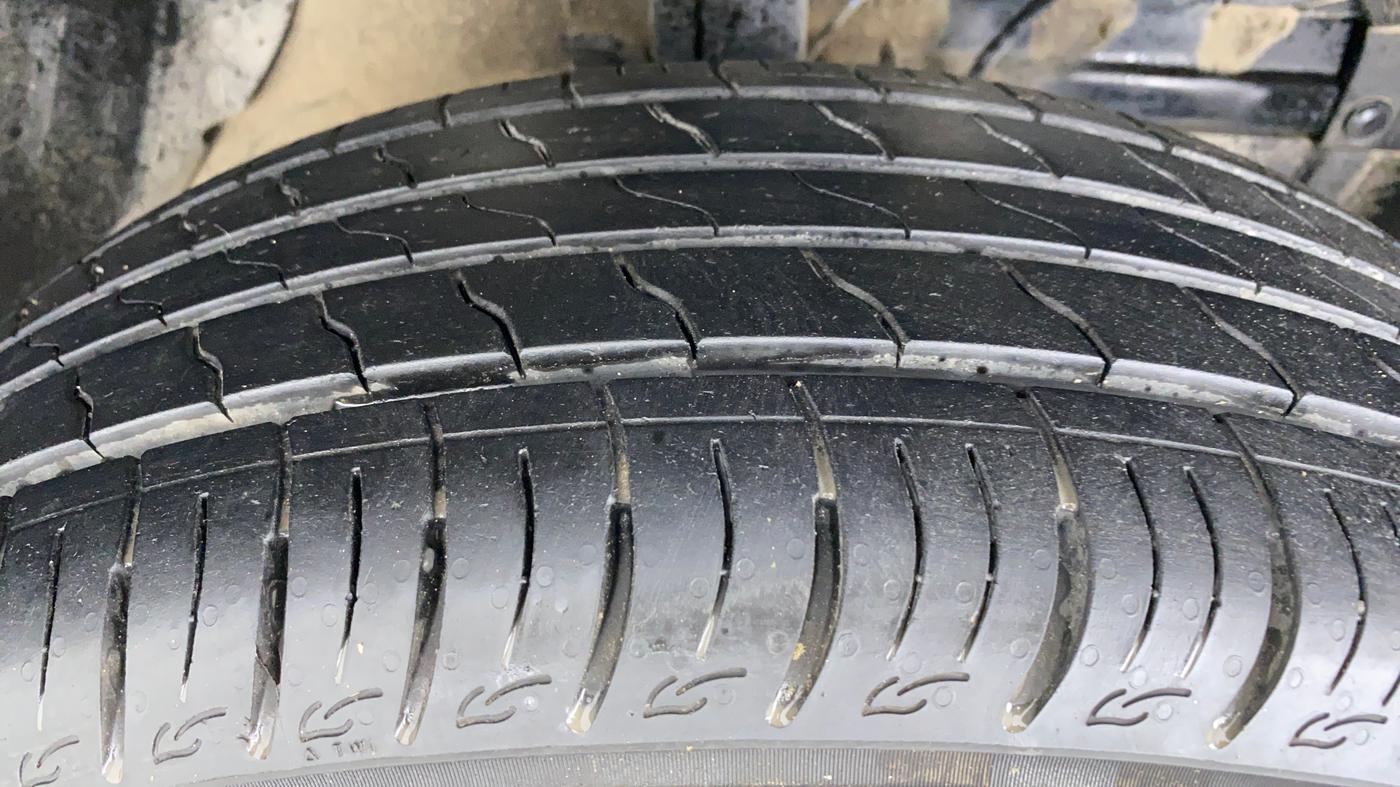 2021 Toyota URBAN CRUISER MID MT, Petrol, Manual, 12,419 km, Right Front Tyre Tread