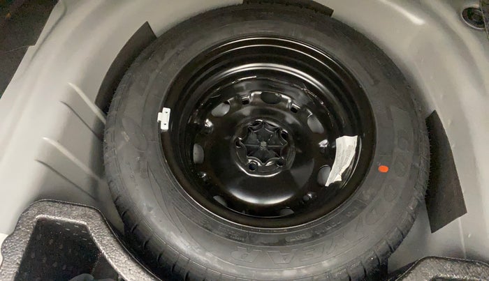 2019 Skoda Rapid 1.6 MPI ACTIVE, Petrol, Manual, 28,260 km, Spare Tyre