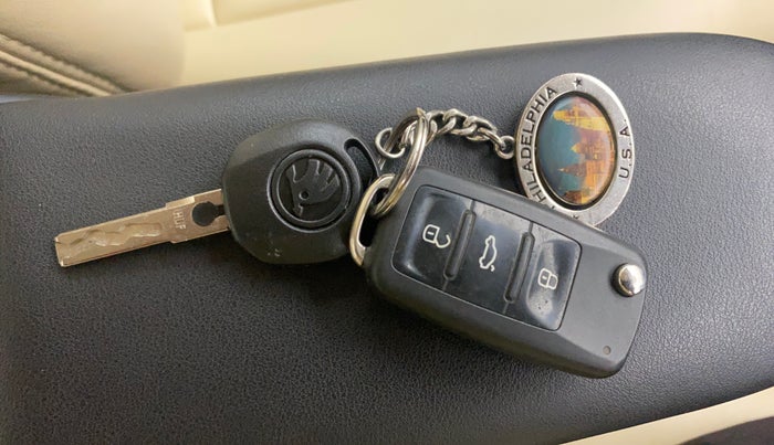 2019 Skoda Rapid 1.6 MPI ACTIVE, Petrol, Manual, 28,260 km, Key Close Up