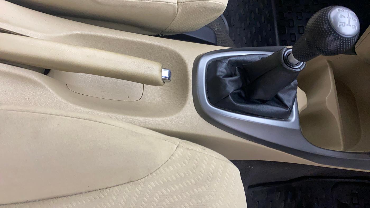2012 Honda City 1.5L I-VTEC V MT, Petrol, Manual, 58,182 km, Gear Lever