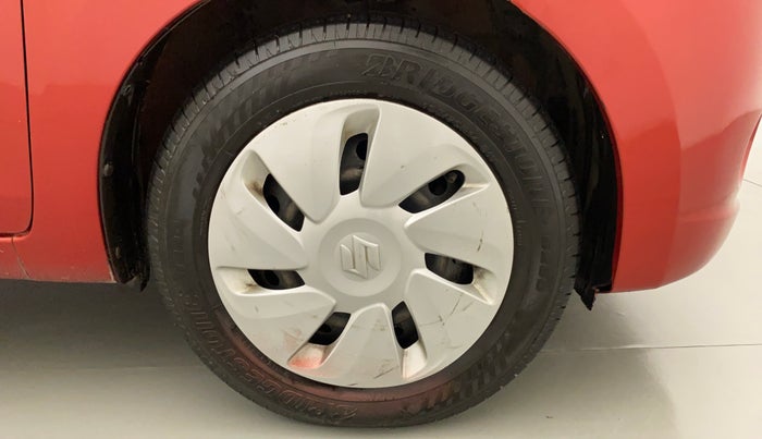 2014 Maruti Celerio VXI CNG, CNG, Manual, 88,175 km, Right Front Wheel