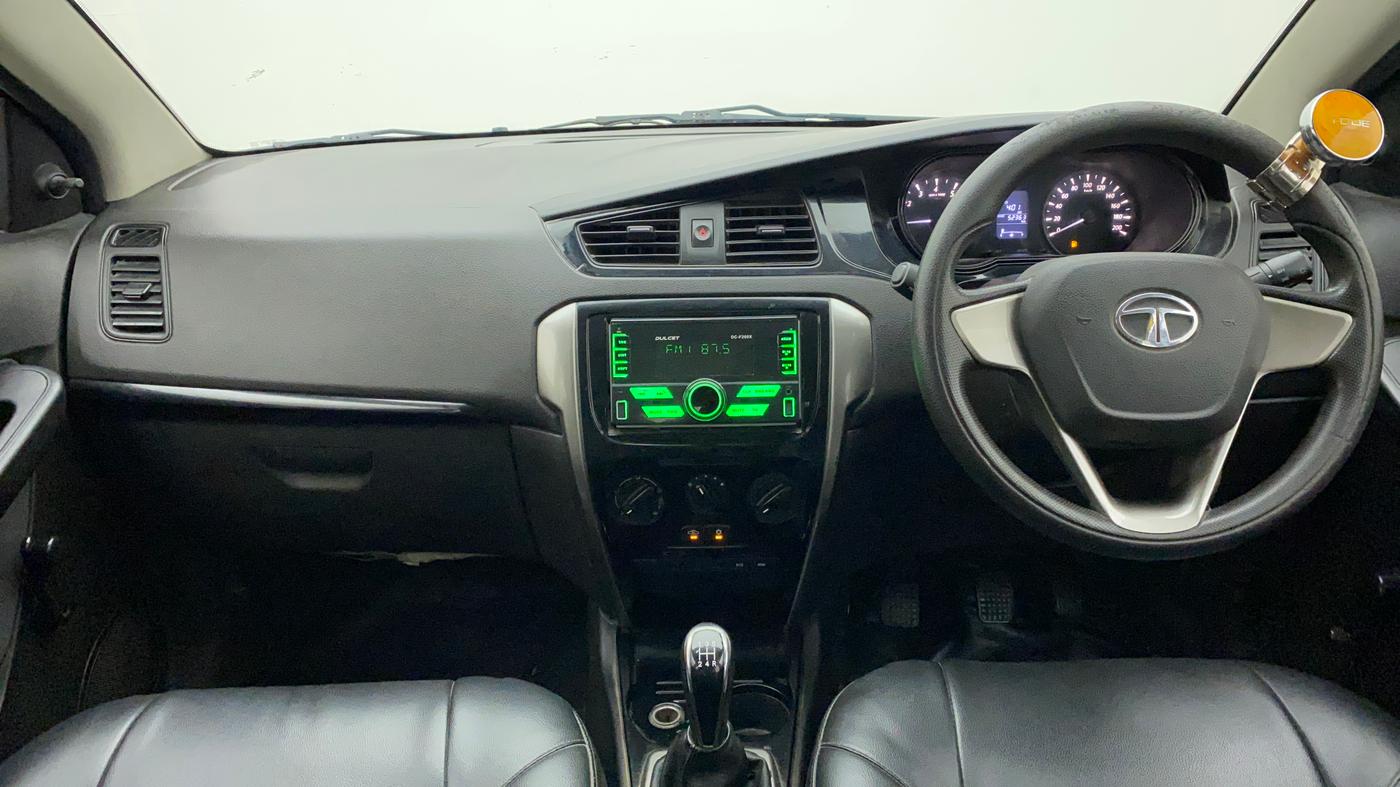 2015 Tata Bolt XE REVOTRON, CNG, Manual, 52,552 km, Dashboard