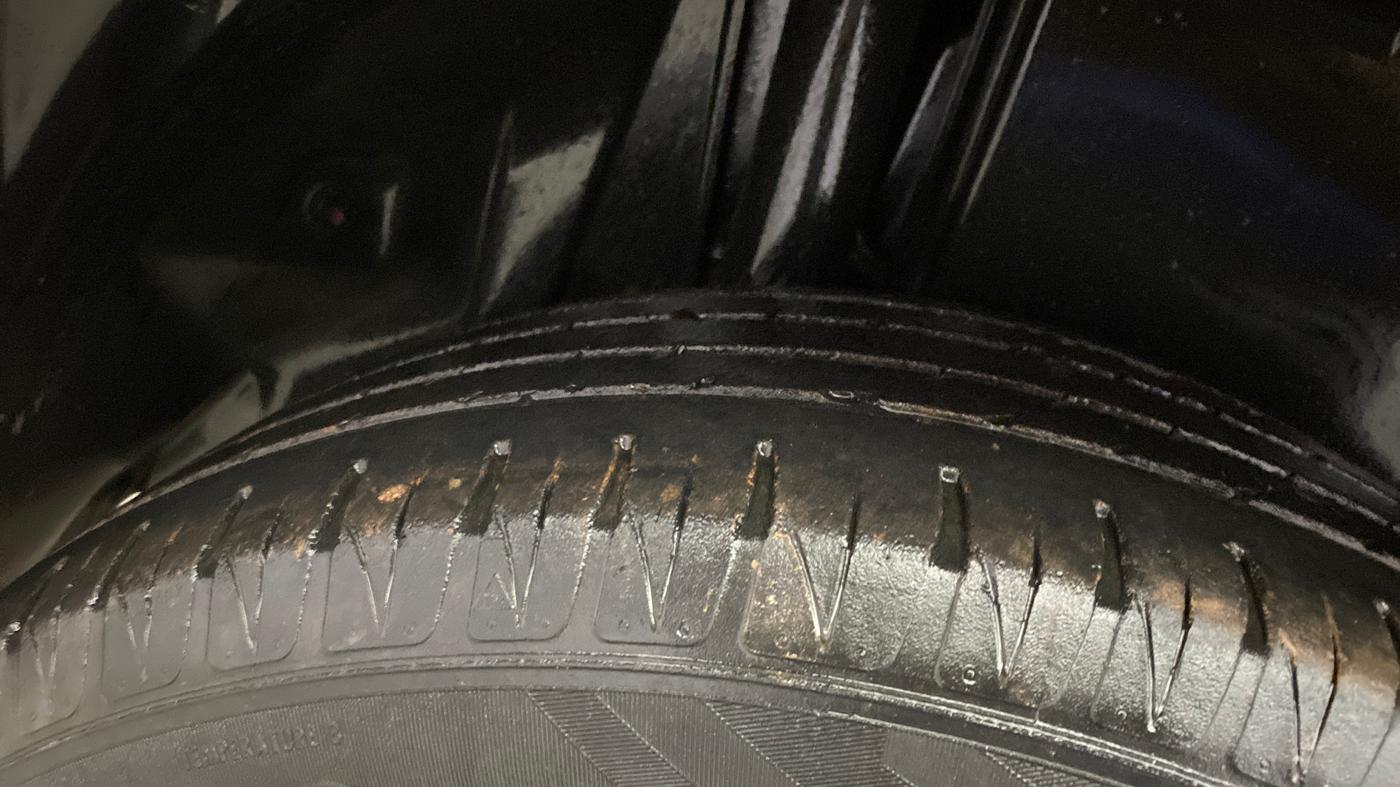 2020 Maruti Vitara Brezza ZXI, Petrol, Manual, 46,696 km, Right Rear Tyre Tread