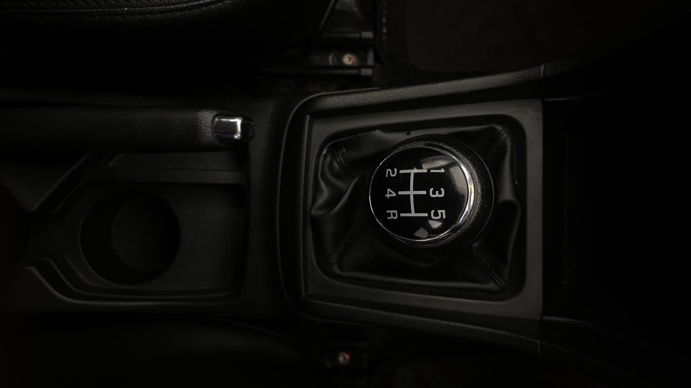 2020 Maruti Vitara Brezza ZXI, Petrol, Manual, 46,696 km, Gear Lever