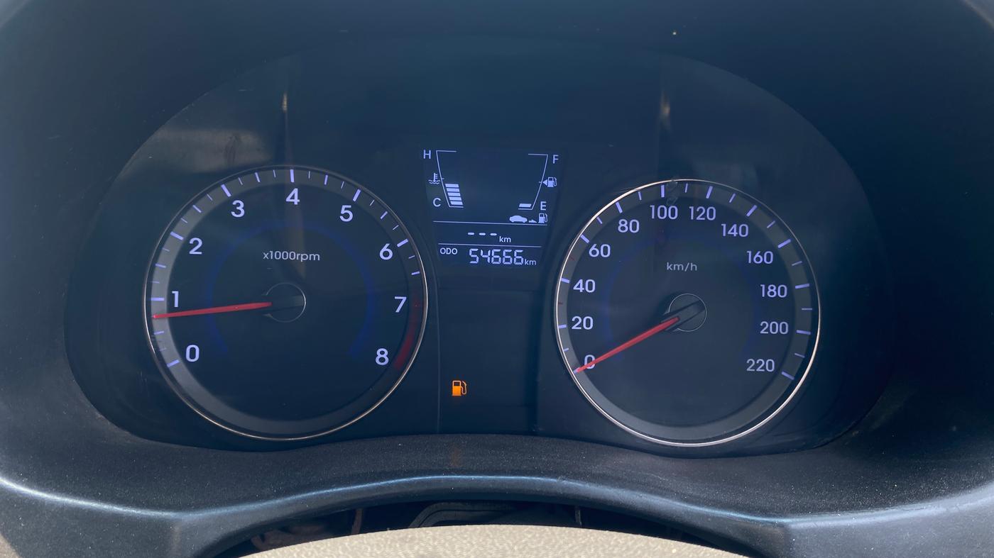2016 Hyundai Verna 1.6 VTVT SX, Petrol, Manual, 54,654 km, Odometer Image