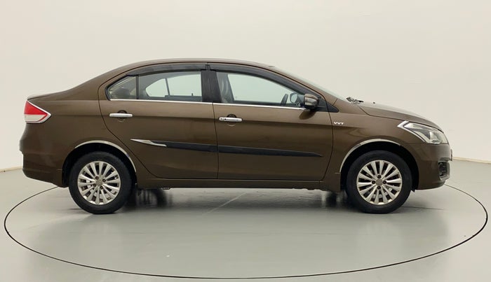 2015 Maruti Ciaz ZXI, Petrol, Manual, 86,689 km, Right Side View