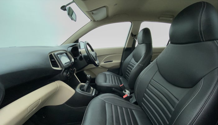 2021 Hyundai NEW SANTRO SPORTZ EXECUTIVE CNG, CNG, Manual, 46,228 km, Right Side Front Door Cabin