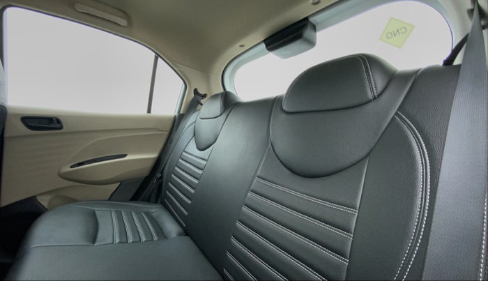 2021 Hyundai NEW SANTRO SPORTZ EXECUTIVE CNG, CNG, Manual, 46,228 km, Right Side Rear Door Cabin
