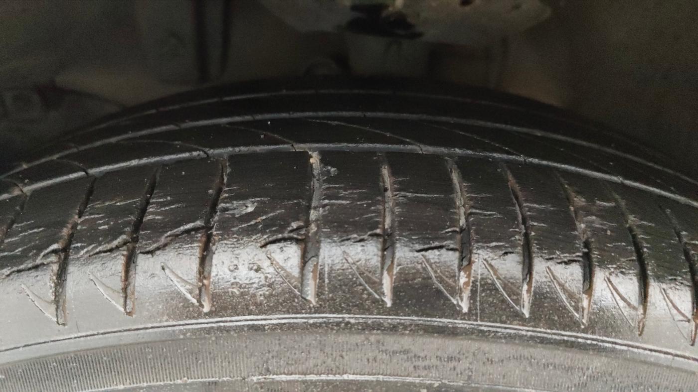 2017 Honda BR-V 1.5L I-VTEC V CVT, Petrol, Automatic, 30,564 km, Left Front Tyre Tread