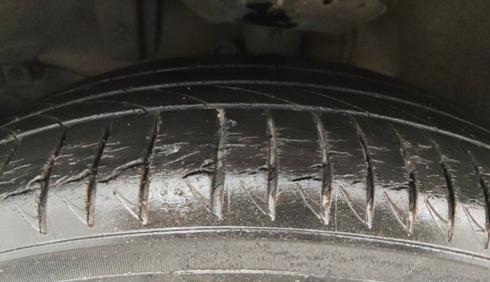 2017 Honda BR-V 1.5L I-VTEC V CVT, Petrol, Automatic, 30,564 km, Left Front Tyre Tread