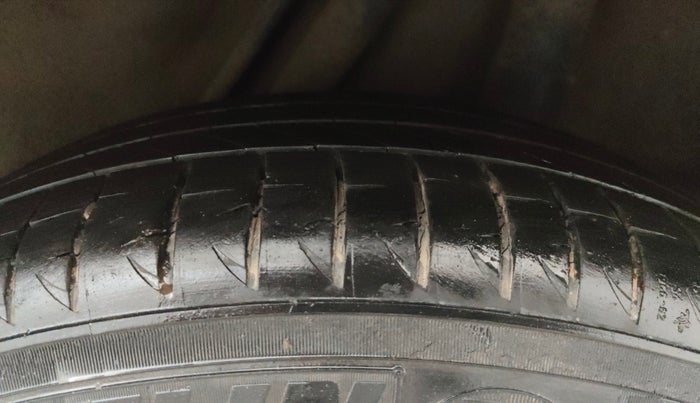 2017 Honda BR-V 1.5L I-VTEC V CVT, Petrol, Automatic, 30,564 km, Left Rear Tyre Tread