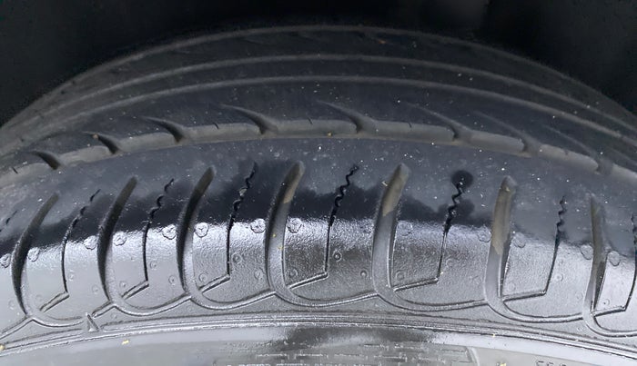 2018 Ford Ecosport 1.5 TITANIUM PLUS TI VCT AT, Petrol, Automatic, 16,201 km, Left Rear Tyre Tread