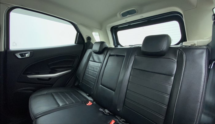 2018 Ford Ecosport 1.5 TITANIUM PLUS TI VCT AT, Petrol, Automatic, 16,201 km, Right Side Rear Door Cabin