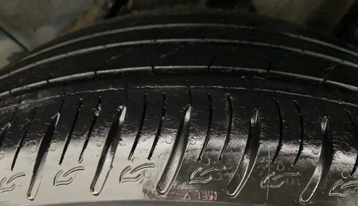 2019 Hyundai VENUE SX PLUS 1.0 TURBO DCT, Petrol, Automatic, 30,930 km, Left Rear Tyre Tread