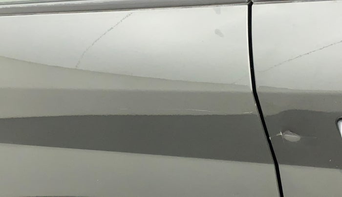 2019 Hyundai VENUE SX PLUS 1.0 TURBO DCT, Petrol, Automatic, 30,930 km, Right rear door - Minor scratches