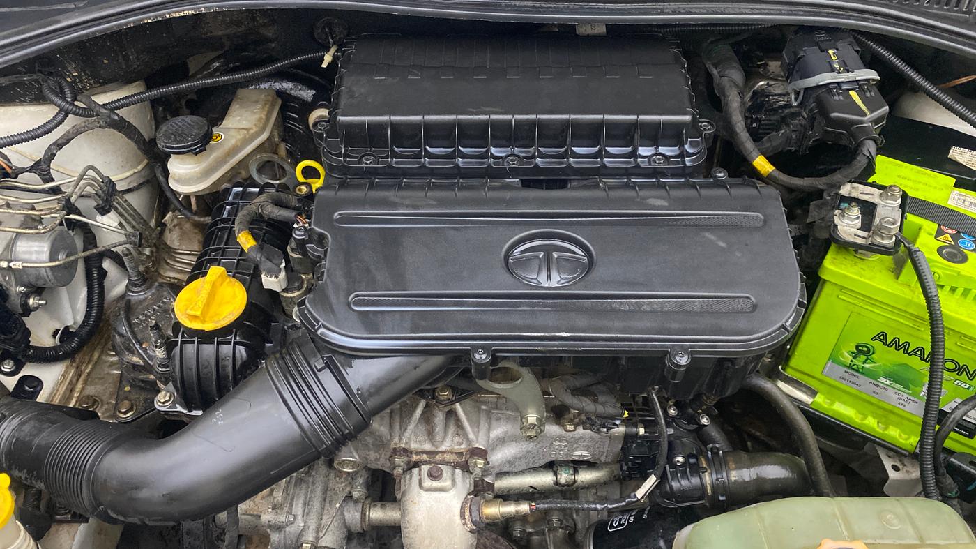 2020 Tata Tiago XE PETROL, Petrol, Manual, 1,18,233 km, Engine View