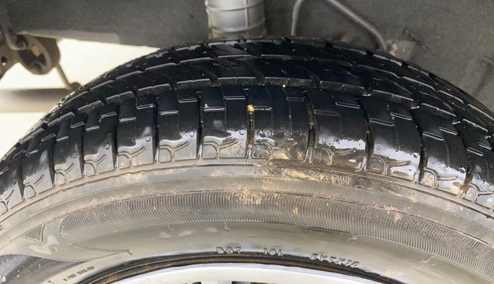 2016 Datsun Go T, Petrol, Manual, 47,317 km, Right Rear Tyre Tread