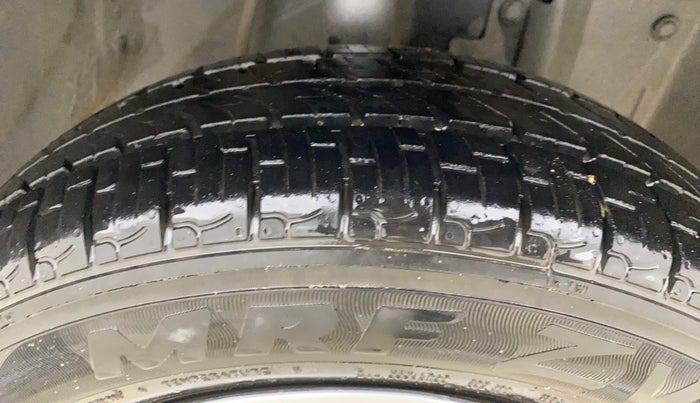 2016 Datsun Go T, Petrol, Manual, 47,317 km, Right Front Tyre Tread