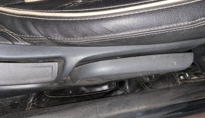 2018 Hyundai Verna 1.6 VTVT SX, Petrol, Manual, 50,549 km, Driver Side Adjustment Panel