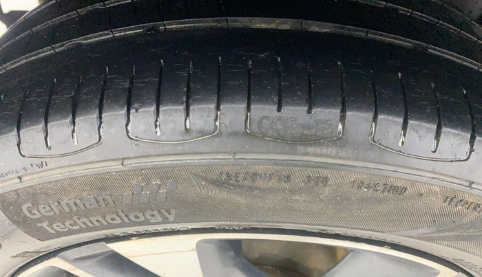 2018 Tata TIGOR XZ PLUS PETROL, Petrol, Manual, 1,00,922 km, Right Rear Tyre Tread