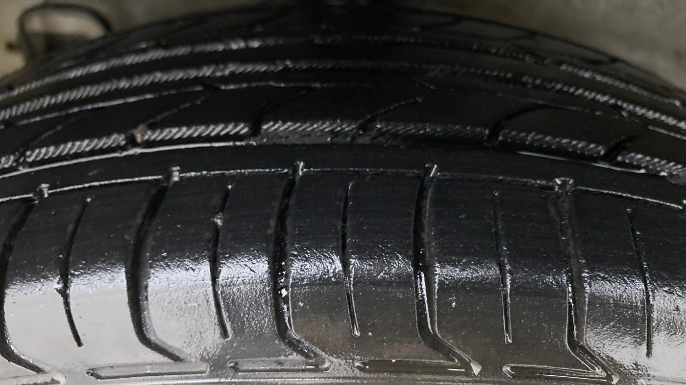 2014 Hyundai Grand i10 ASTA 1.2 AT VTVT, Petrol, Automatic, 60,879 km, Right Rear Tyre Tread