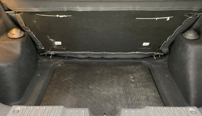 2020 Tata ALTROZ XZ PETROL, Petrol, Manual, 19,004 km, Boot Inside