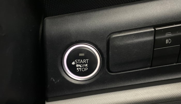 2020 Tata ALTROZ XZ PETROL, Petrol, Manual, 19,004 km, Keyless Start/ Stop Button