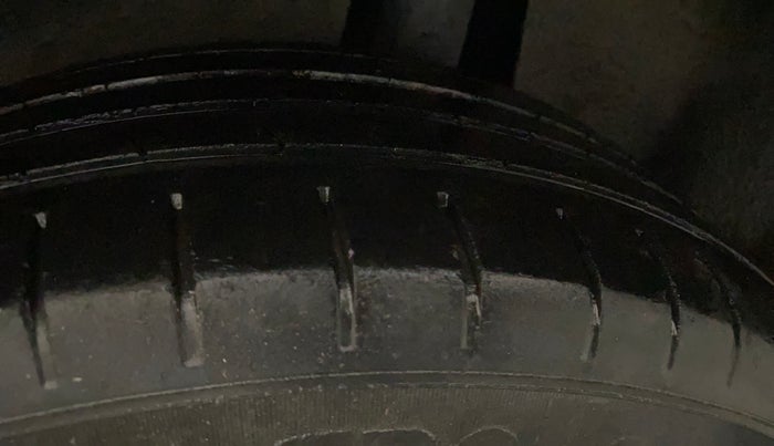 2019 Toyota Glanza V CVT, Petrol, Automatic, 82,020 km, Left Rear Tyre Tread