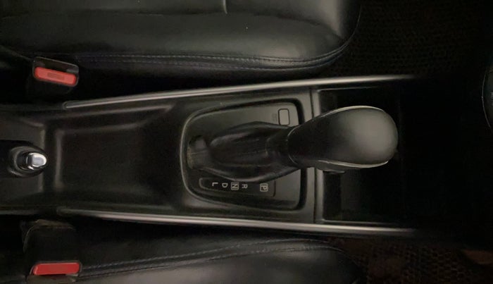 2019 Toyota Glanza V CVT, Petrol, Automatic, 82,020 km, Gear Lever