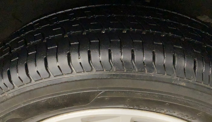 2022 Renault Kwid RXT 1.0 AMT, Petrol, Automatic, 59,161 km, Left Rear Tyre Tread