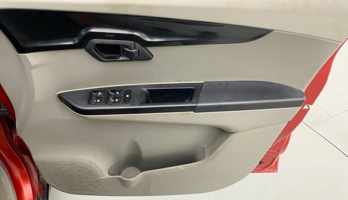 2016 Mahindra Kuv100 K4+ 6 STR, Petrol, Manual, 26,143 km, Driver Side Door Panels Control