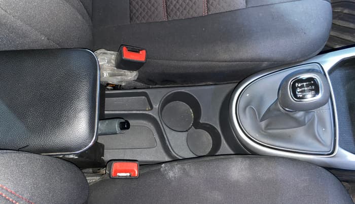 2024 Hyundai GRAND I10 NIOS SPORTZ 1.2 KAPPA VTVT, Petrol, Manual, 11,619 km, Gear Lever