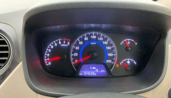 2015 Hyundai Grand i10 ASTA 1.2 KAPPA VTVT, Petrol, Manual, 1,04,601 km, Odometer Image