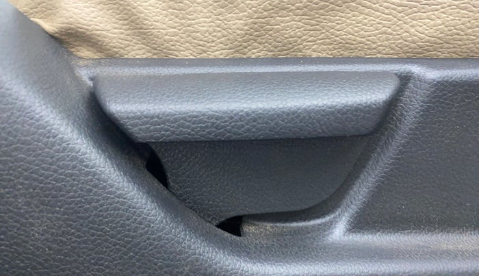 2015 Hyundai Eon MAGNA +, Petrol, Manual, 10,735 km, Driver Side Adjustment Panel