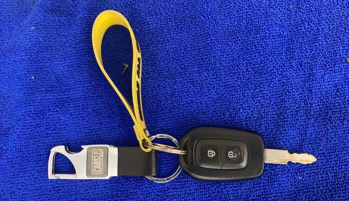 2015 Renault Kwid RXT 0.8, CNG, Manual, 53,837 km, Key Close Up