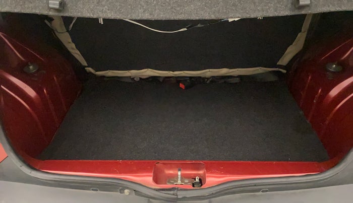 2015 Renault Kwid RXT 0.8, CNG, Manual, 53,837 km, Boot Inside