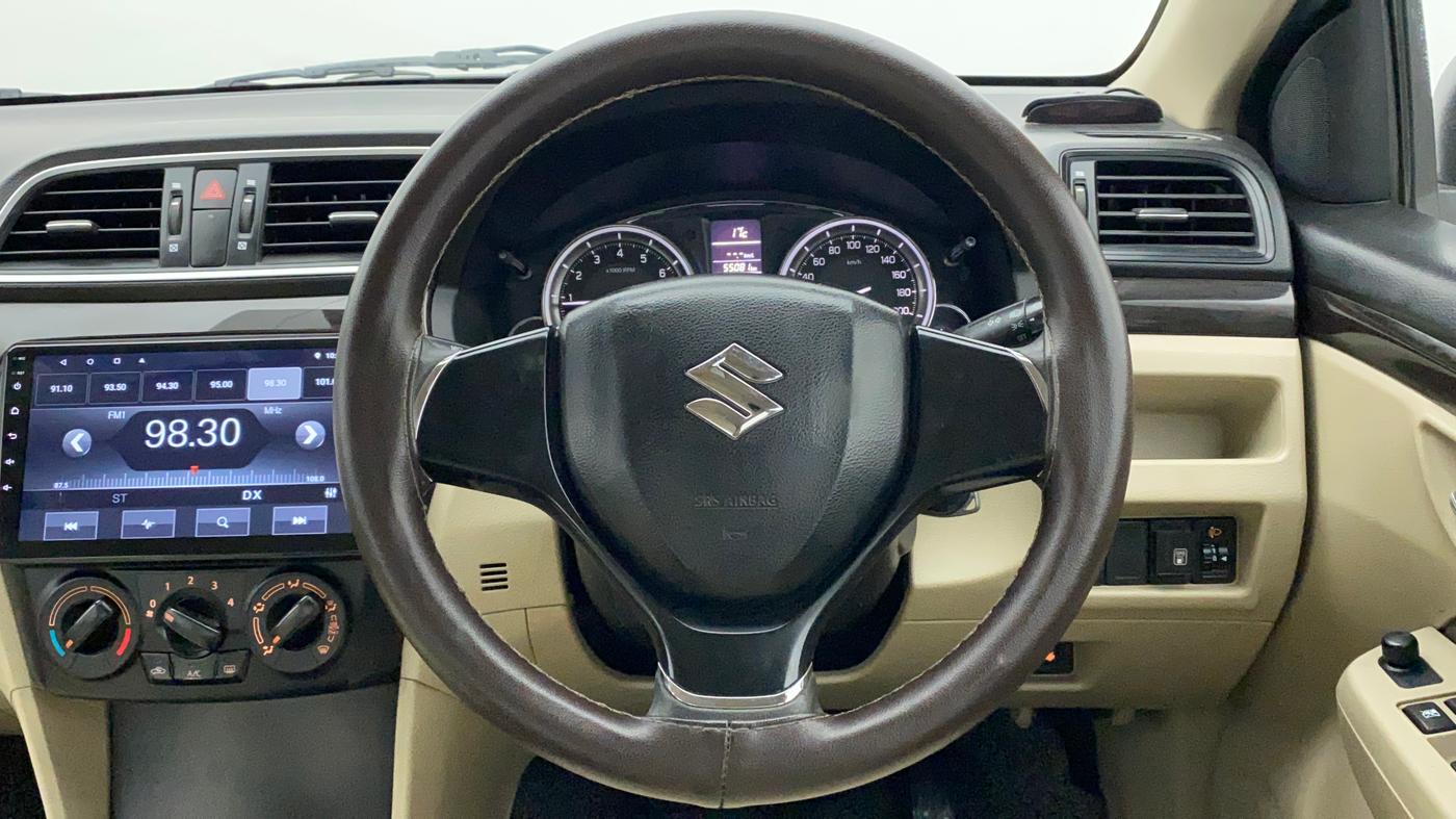 2018 Maruti Ciaz SIGMA 1.4 MT PETROL, CNG, Manual, 55,505 km, Steering Wheel Close Up
