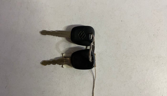 2015 Maruti Wagon R 1.0 LXI, Petrol, Manual, 39,871 km, Key Close Up