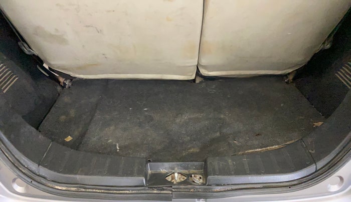 2015 Maruti Wagon R 1.0 LXI, Petrol, Manual, 39,871 km, Boot Inside