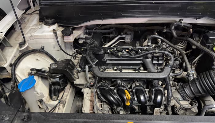 2019 Hyundai VENUE S 1.2, Petrol, Manual, 26,194 km, Engine View - Right