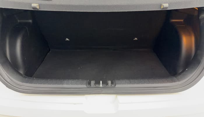 2019 Hyundai VENUE S 1.2, Petrol, Manual, 26,194 km, Boot Inside