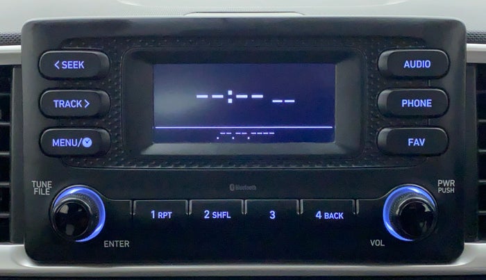 2019 Hyundai VENUE S MT 1.2 KAPPA, Petrol, Manual, 15,371 km, Infotainment System