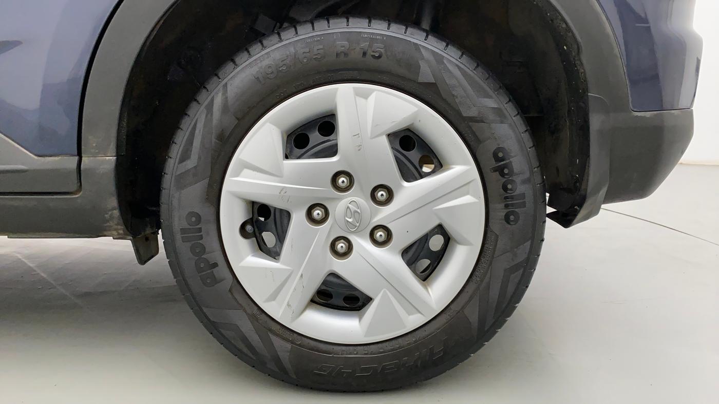 2019 Hyundai VENUE S MT 1.2 KAPPA, Petrol, Manual, 15,371 km, Left Rear Wheel