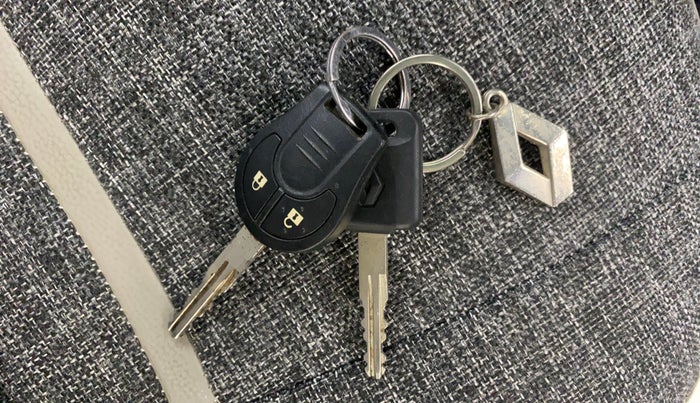 2015 Renault Pulse RXL PETROL, Petrol, Manual, 50,382 km, Key Close Up