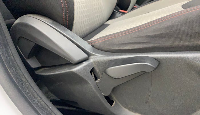 2020 Ford FREESTYLE TITANIUM 1.5 DIESEL, Diesel, Manual, 32,553 km, Driver Side Adjustment Panel