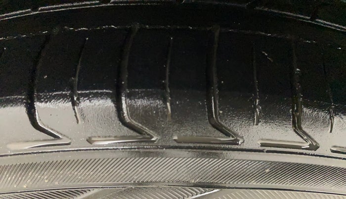 2020 Ford FREESTYLE TITANIUM 1.5 DIESEL, Diesel, Manual, 32,553 km, Left Front Tyre Tread